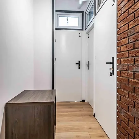 Vola Hostel