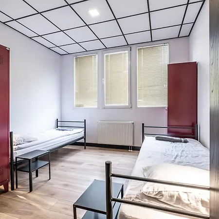 Vola Auberge de jeunesse *