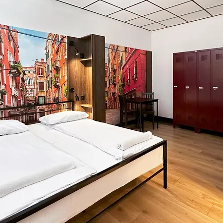 Hostel Vola