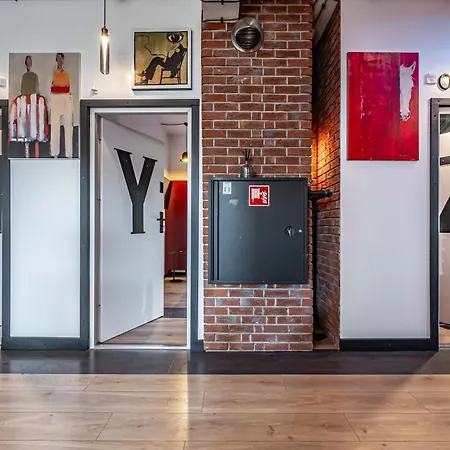 Hostel Vola Warschau