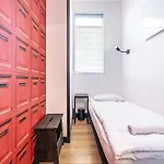Vola Hostel *